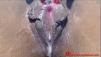 play Show de masturbare hardcore live cu webcam