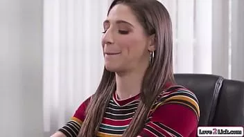 تشغيل يحاول الموظفون ممارسة الجنس الشرجي مع رئيسه مفلس