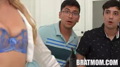 Oynat Max Fills ve Ricky Spanish Stuff Petite Teenie Barbie Büyük Götlü Hissediyor - Gerçek Amatör Şükran Günü Pov Pornosu