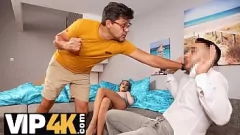 চালান বন্ধুদের বাস্তবতা: টিফানি তাতুম একটি বড়-ডিকড ইউরো স্টাড দ্বারা চুদে ধরা পড়ে