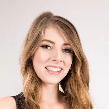Pornstar Alyce Anderson